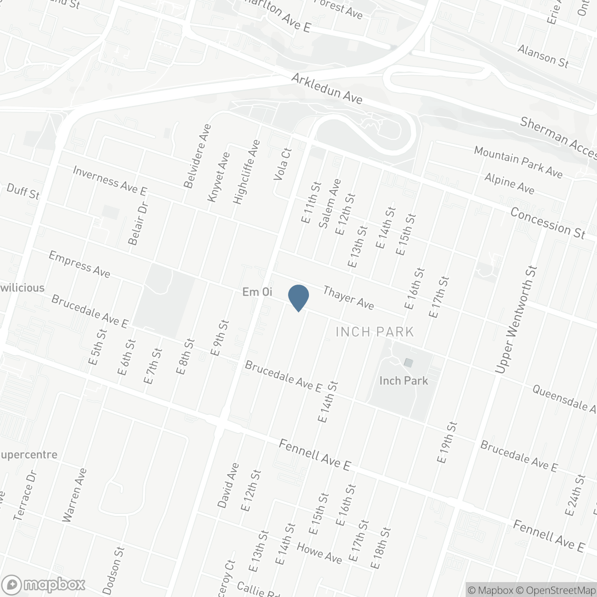 269 QUEENSDALE AVENUE E, Hamilton, Ontario L9A 1L3
